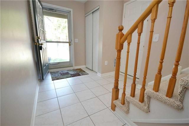 06 - 2088 Leanne Blvd, Townhouse with 3 bedrooms, 2 bathrooms and 2 parking in Mississauga ON | Image 6