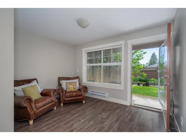 10 - 33860 Marshall Road, House attached with 3 bedrooms, 4 bathrooms and 4 parking in Abbotsford BC | Image 28