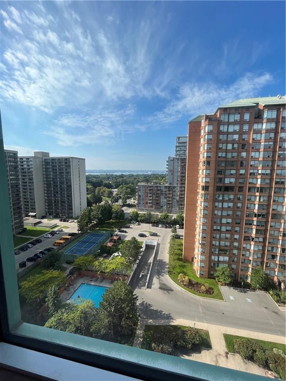 1505 - 1276 Maple Crossing Boulevard, Condo with 2 bedrooms, 2 bathrooms and 1 parking in Burlington ON | Image 30