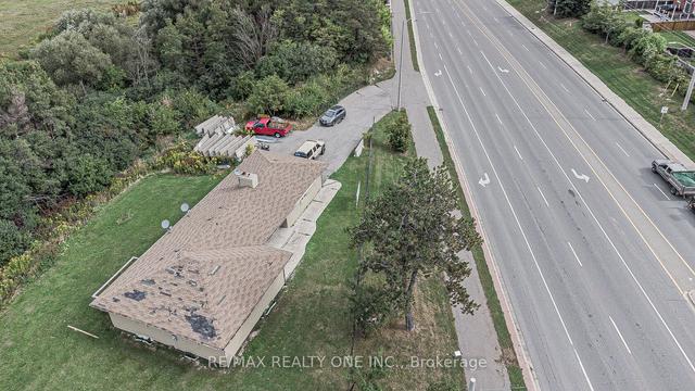 3024 Countryside Dr, House detached with 3 bedrooms, 3 bathrooms and 8 parking in Brampton ON | Image 28