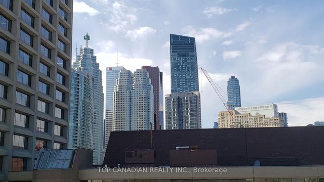 722 - 15 Queens Quay E, Condo with 2 bedrooms, 2 bathrooms and 1 parking in Toronto ON | Image 25