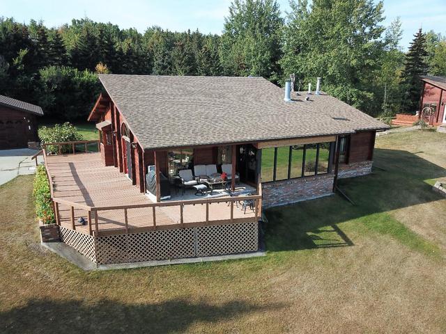 593002a Range Road 121, House detached with 3 bedrooms, 2 bathrooms and 10 parking in Woodlands County AB | Image 1