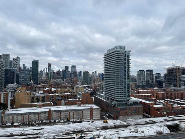 2216 - 138 Downes St, Condo with 1 bedrooms, 1 bathrooms and 0 parking in Toronto ON | Image 6