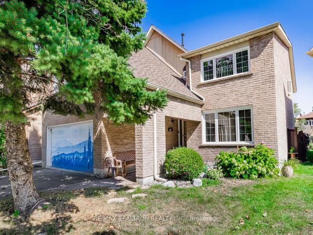 17 Finlayson Crt, House detached with 6 bedrooms, 4 bathrooms and 6 parking in Vaughan ON | Image 12