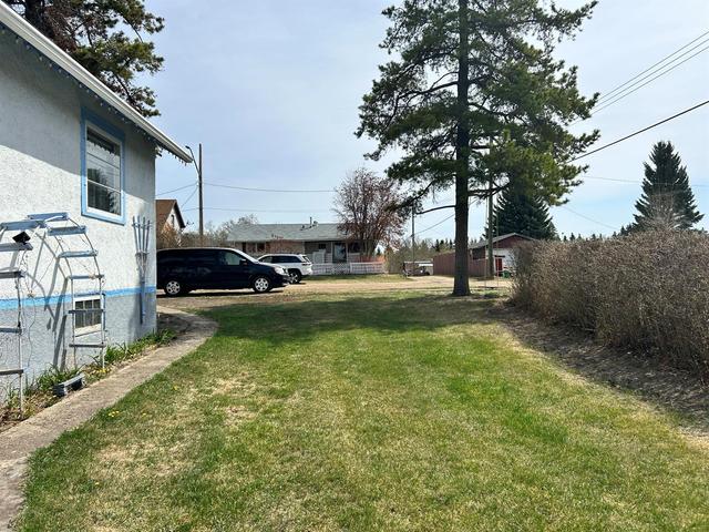 5014 47 Street, House detached with 3 bedrooms, 1 bathrooms and 2 parking in Lacombe County AB | Image 34
