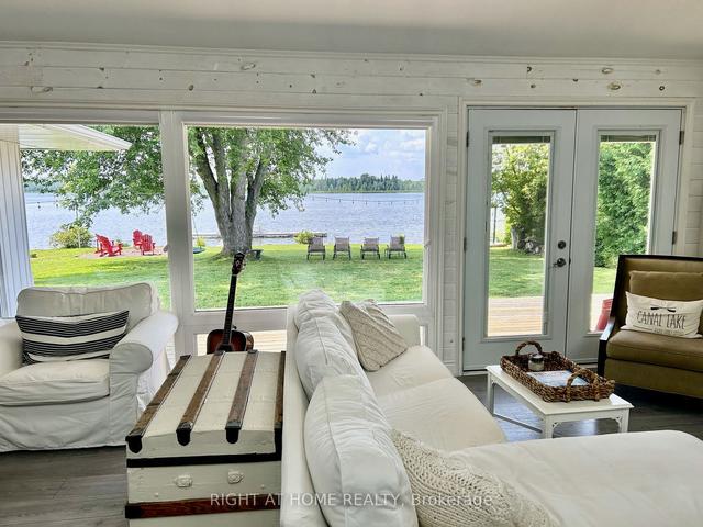 39 Macpherson Cres, House detached with 4 bedrooms, 2 bathrooms and 10 parking in Kawartha Lakes ON | Image 13