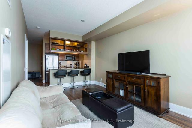 1810 - 15 Viking Lane, Condo with 1 bedrooms, 1 bathrooms and 1 parking in Toronto ON | Image 2