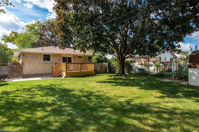 82 Lafayette Drive, House detached with 4 bedrooms, 2 bathrooms and 3 parking in St. Catharines ON | Image 22