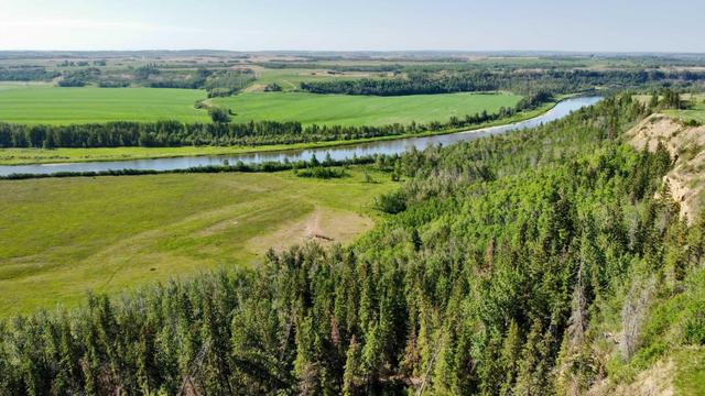 38118 Range Road 235, House detached with 4 bedrooms, 2 bathrooms and 8 parking in Red Deer County AB | Image 43
