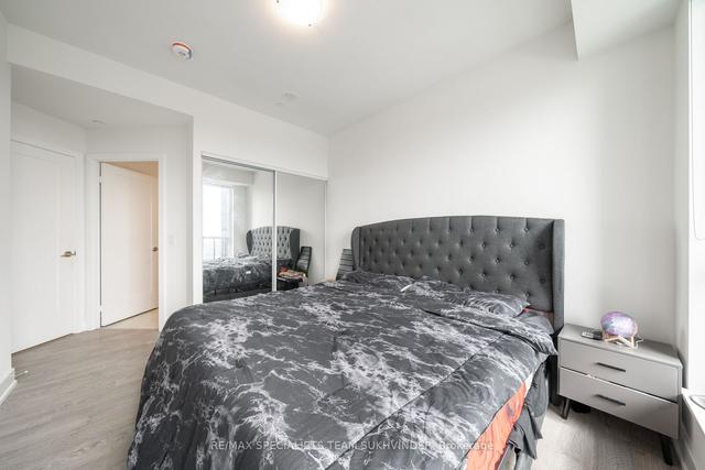 3529 - 5 Mabelle Ave, Condo with 2 bedrooms, 2 bathrooms and 1 parking in Toronto ON | Image 6