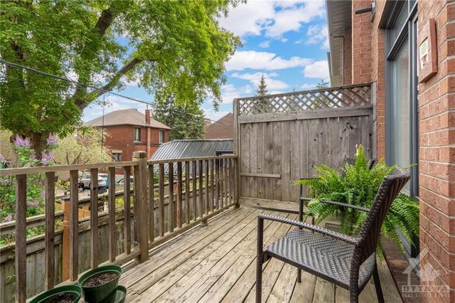 11 - 10 Concord Street, Townhouse with 3 bedrooms, 3 bathrooms and 1 parking in Ottawa ON | Image 26