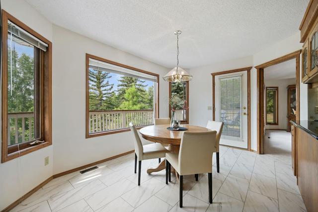 236 Evergreen Court Sw, House detached with 5 bedrooms, 3 bathrooms and 5 parking in Calgary AB | Image 17