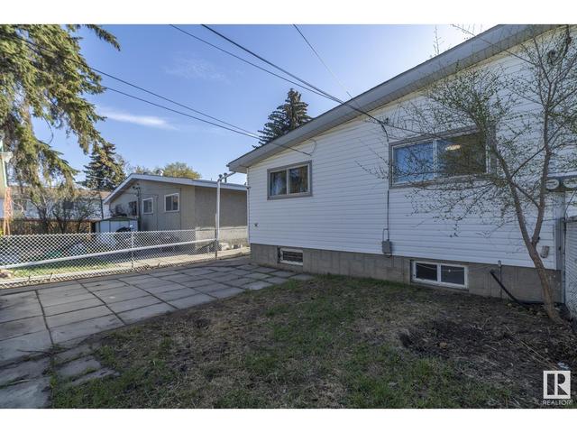 4730 105 St Nw, House semidetached with 3 bedrooms, 2 bathrooms and null parking in Edmonton AB | Image 37