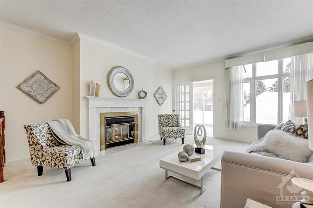 8 Innesbrook Court, Townhouse with 2 bedrooms, 2 bathrooms and 2 parking in Ottawa ON | Image 6