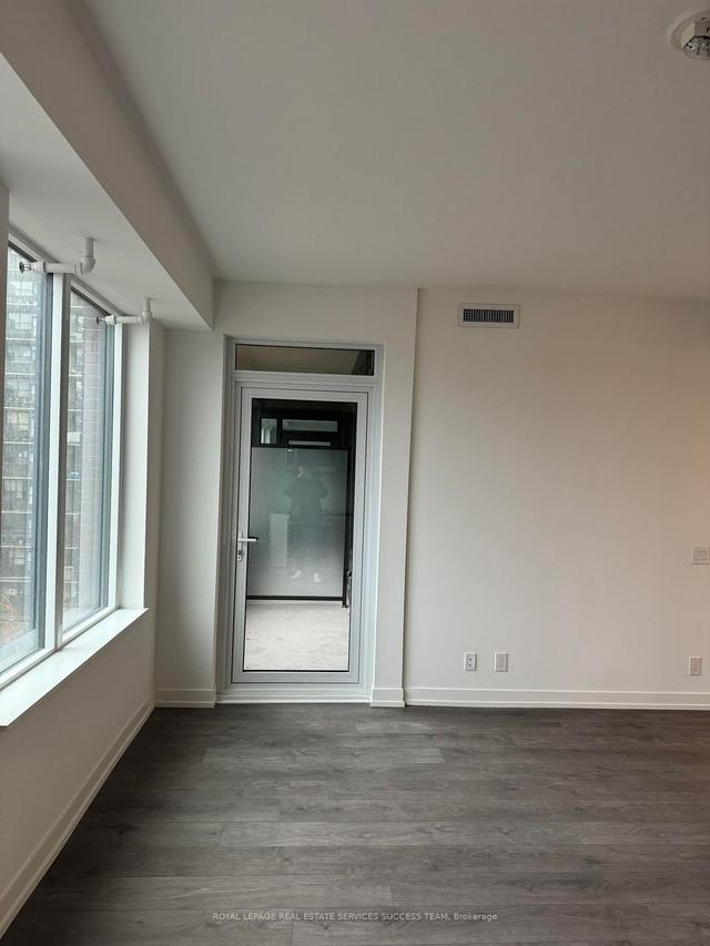308 - 1221 King St W, Condo with 2 bedrooms, 2 bathrooms and 1 parking in Toronto ON | Image 13