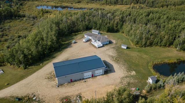 210 - 20440 500 Township, House detached with 3 bedrooms, 2 bathrooms and 3 parking in Camrose County AB | Image 3