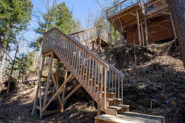 1033 East Walker Lake Dr, House detached with 3 bedrooms, 2 bathrooms and 6 parking in Lake of Bays ON | Image 32