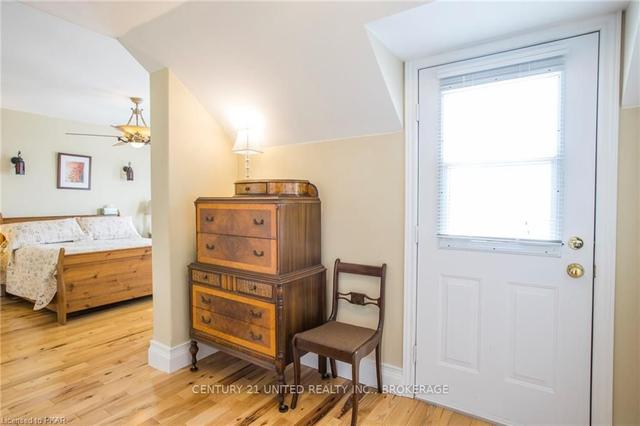 1141 High St, House detached with 3 bedrooms, 3 bathrooms and 12 parking in Peterborough ON | Image 24