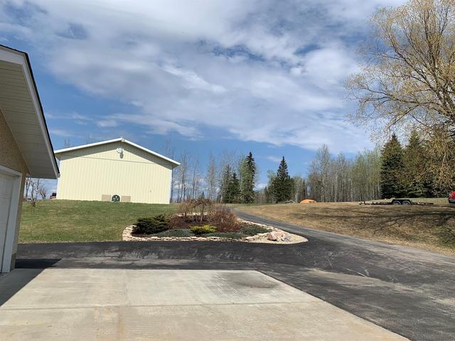 114058 Township Road 592b, House detached with 4 bedrooms, 2 bathrooms and null parking in Woodlands County AB | Image 28