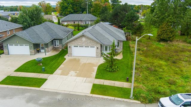 2338 10th Ave E, House detached with 2 bedrooms, 2 bathrooms and 6 parking in Owen Sound ON | Image 26