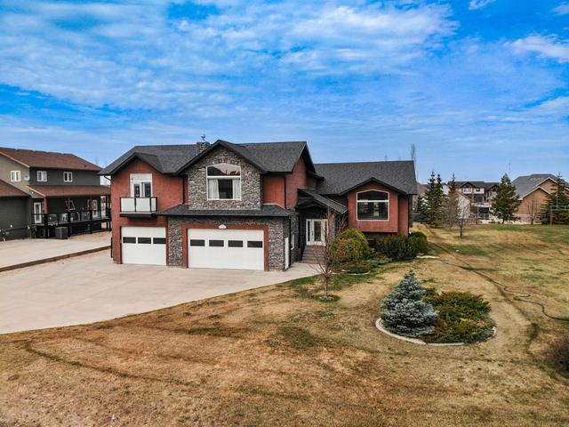7720 Saxony Road, House detached with 5 bedrooms, 3 bathrooms and 3 parking in Grande Prairie County No. 1 AB | Image 1