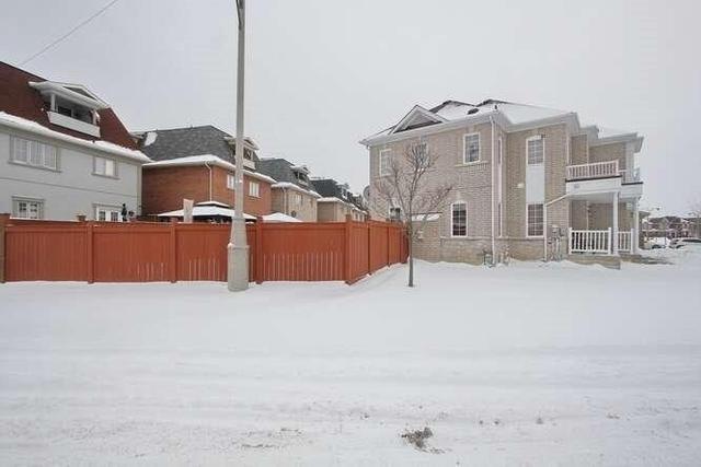 80 Haviland Circ, House detached with 5 bedrooms, 4 bathrooms and 6 parking in Brampton ON | Image 34