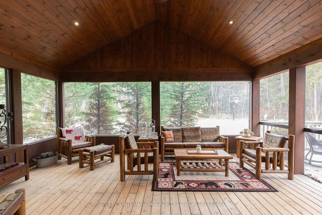 1004 Ransbury Rd, House detached with 4 bedrooms, 3 bathrooms and 6 parking in Muskoka Lakes ON | Image 4