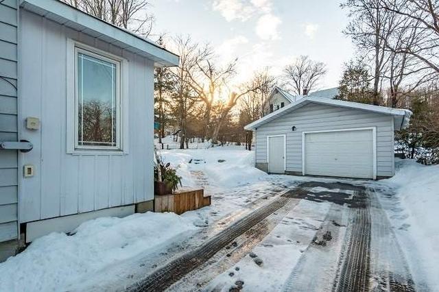 47 Centre St S, House detached with 3 bedrooms, 2 bathrooms and 4 parking in Huntsville ON | Image 10