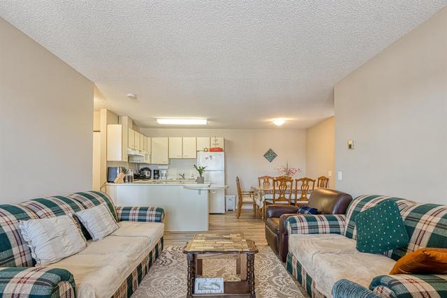 . - 2733 Edenwold Heights Nw, Condo with 2 bedrooms, 2 bathrooms and 1 parking in Calgary AB | Image 4