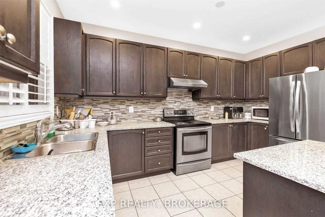 15 Zanetta Cres, House detached with 4 bedrooms, 5 bathrooms and 4 parking in Brampton ON | Image 5