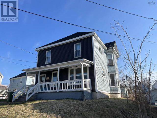 254 Poplar Street, House detached with 4 bedrooms, 1 bathrooms and null parking in New Glasgow NS | Image 3