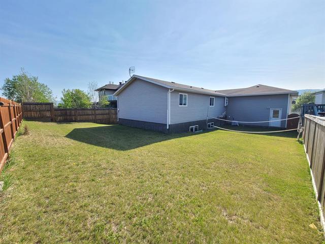 13418 91 Street, House detached with 5 bedrooms, 3 bathrooms and 4 parking in Peace River AB | Image 37