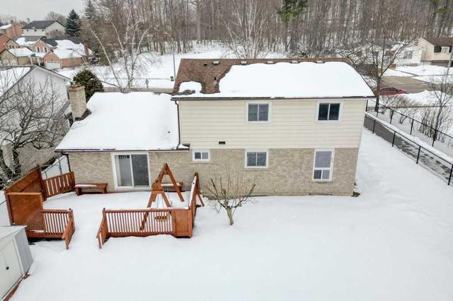 357 Winston Blvd, House detached with 4 bedrooms, 3 bathrooms and 6 parking in Cambridge ON | Image 22