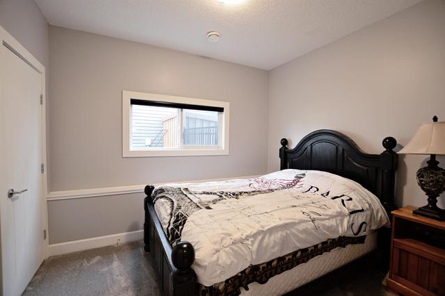 10204 94 Avenue, House detached with 5 bedrooms, 3 bathrooms and 6 parking in Sexsmith AB | Image 25