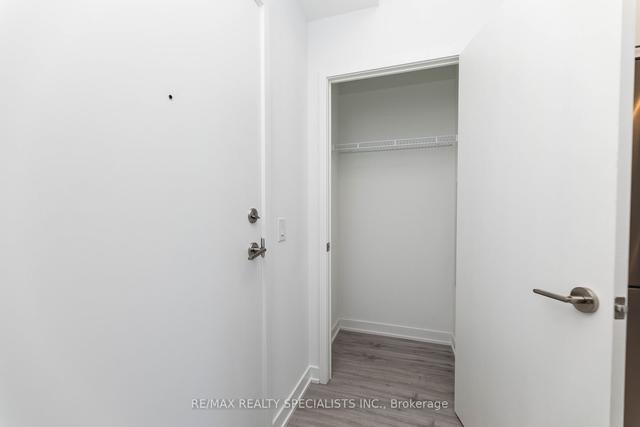 620 - 3005 Pine Glen Rd, Condo with 1 bedrooms, 1 bathrooms and 0 parking in Oakville ON | Image 2