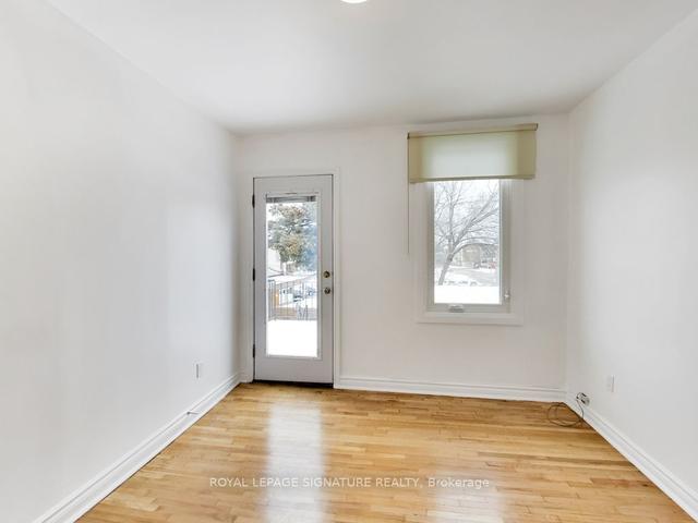 985 Shaw St, House detached with 4 bedrooms, 2 bathrooms and 0 parking in Toronto ON | Image 19
