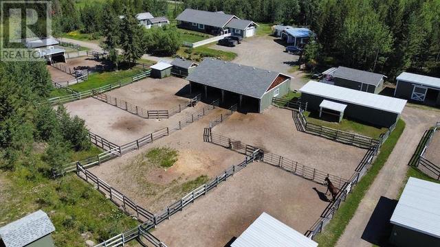6594 Foothills Road, House detached with 3 bedrooms, 2 bathrooms and null parking in Cariboo L BC | Image 5