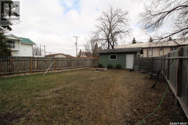 623 Carlton Street, House detached with 6 bedrooms, 2 bathrooms and null parking in Moosomin SK | Image 22