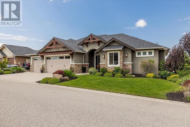 1848 Birkdale Avenue, House detached with 4 bedrooms, 3 bathrooms and null parking in Kelowna BC | Image 2