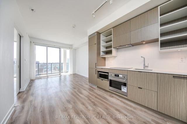 2414 - 20 Edward St, Condo with 1 bedrooms, 1 bathrooms and 0 parking in Toronto ON | Image 12