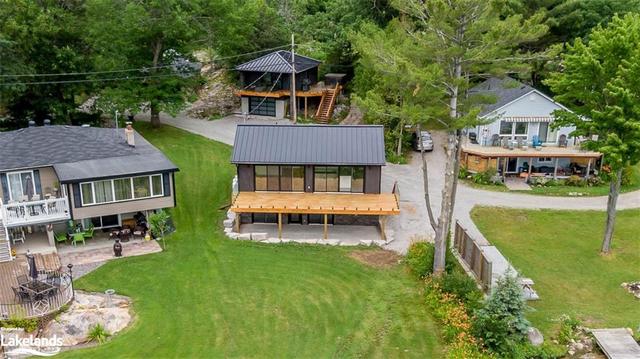 62 Valley Road, House detached with 4 bedrooms, 3 bathrooms and 5 parking in Georgian Bay ON | Image 1