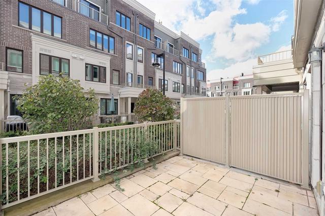 9 - 85 Eastwood Park Gdns, Townhouse with 2 bedrooms, 3 bathrooms and 1 parking in Toronto ON | Image 21