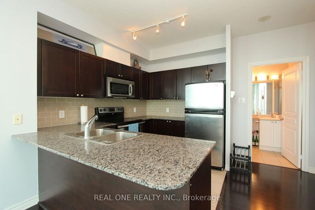 3102 - 3525 Kariya Dr, Condo with 2 bedrooms, 2 bathrooms and 1 parking in Mississauga ON | Image 10