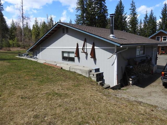 86 Campbell Road, House detached with 3 bedrooms, 2 bathrooms and 10 parking in North Okanagan E BC | Image 75