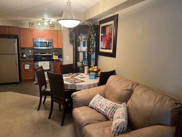 2123 - 8 Bridlecrest Drive Sw, Condo with 1 bedrooms, 1 bathrooms and 1 parking in Calgary AB | Image 14