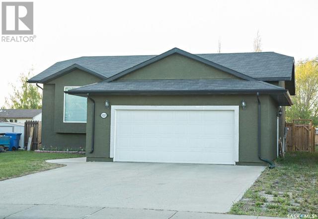 10207 Ross Crescent, House detached with 3 bedrooms, 2 bathrooms and null parking in North Battleford CY SK | Image 22
