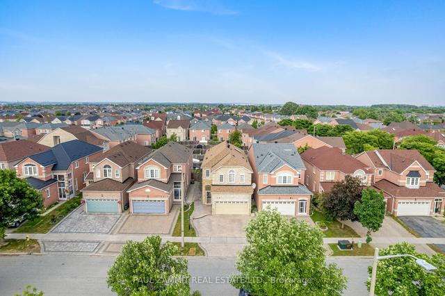 32 Cashmere Cres, House detached with 4 bedrooms, 5 bathrooms and 5 parking in Markham ON | Image 25