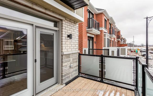 67 Keppel Circ E, House attached with 3 bedrooms, 3 bathrooms and 3 parking in Brampton ON | Image 29