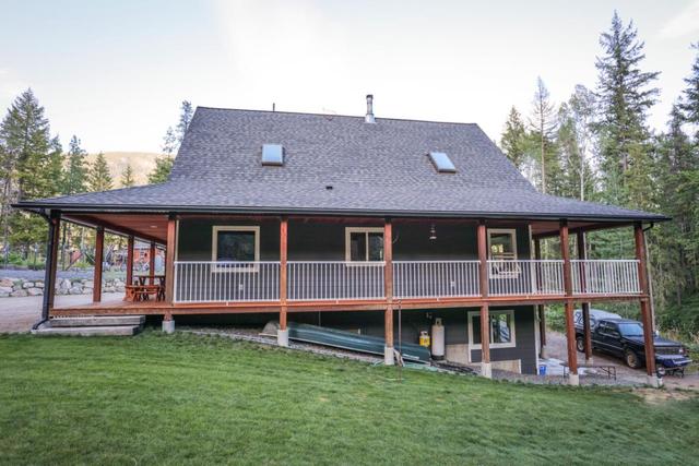4351 Poplar Ridge Road, House detached with 2 bedrooms, 3 bathrooms and 8 parking in Central Kootenay H BC | Image 53