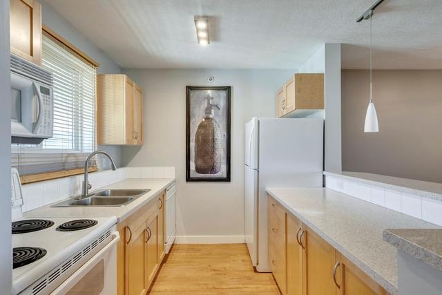 314 - 2440 34 Avenue Sw, Condo with 1 bedrooms, 1 bathrooms and 1 parking in Calgary AB | Image 5